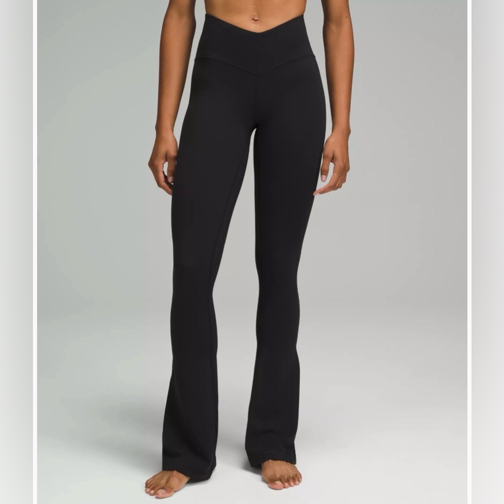 lululemon v-waist align mini flares